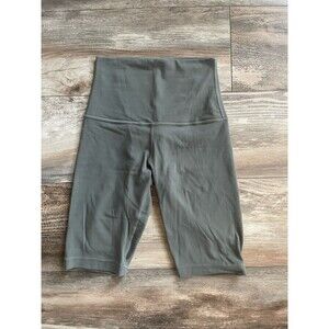 Lululemon Shorts Sage Green Yoga Shorts Women 10 inch Inseam Size 4